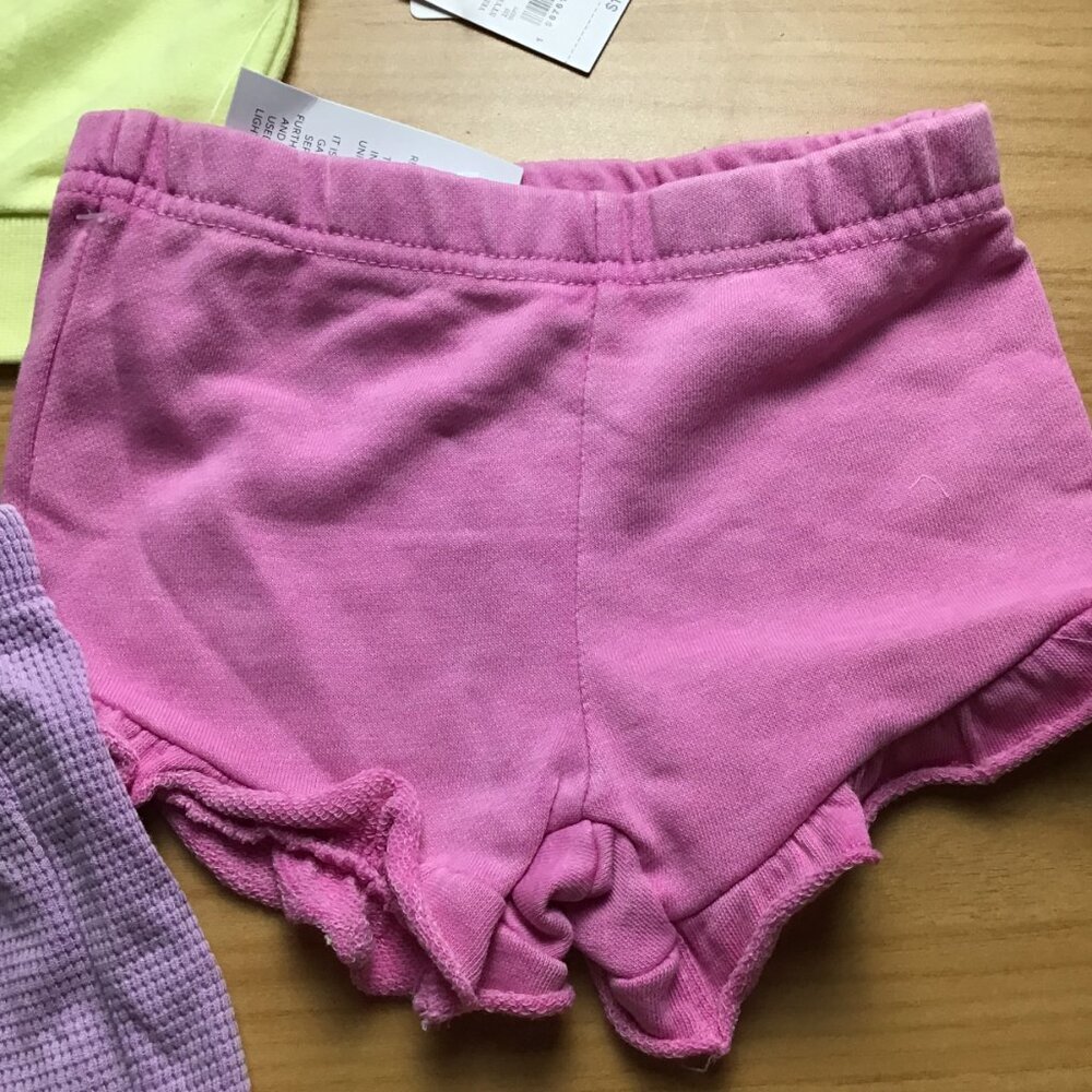 Grayson Mini 4 Piece matching Set Girl Top & short Size 12-18 Months Bundle Deal - Picture 3 of 10